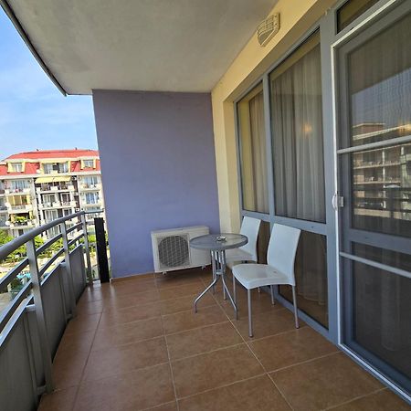 Apartment In Central Plaza Sunny Beach Buitenkant foto