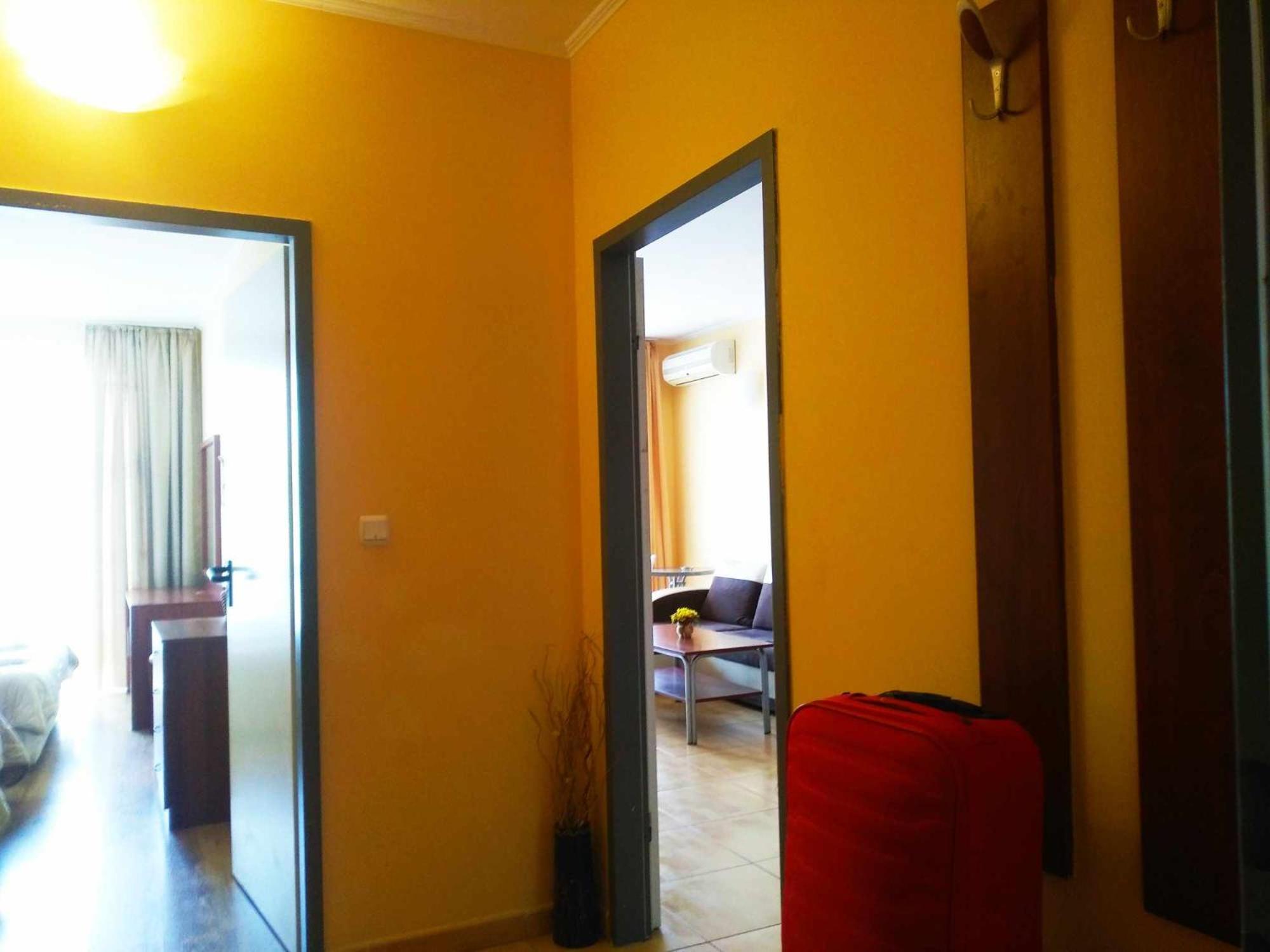 Apartment In Central Plaza Sunny Beach Buitenkant foto