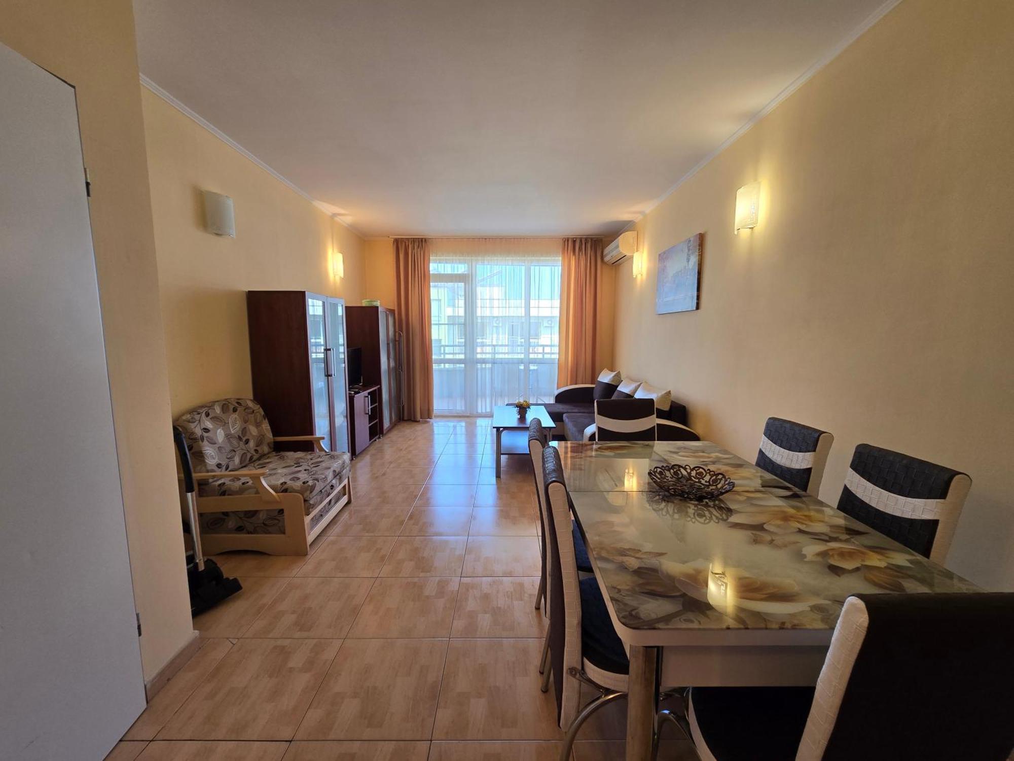 Apartment In Central Plaza Sunny Beach Buitenkant foto