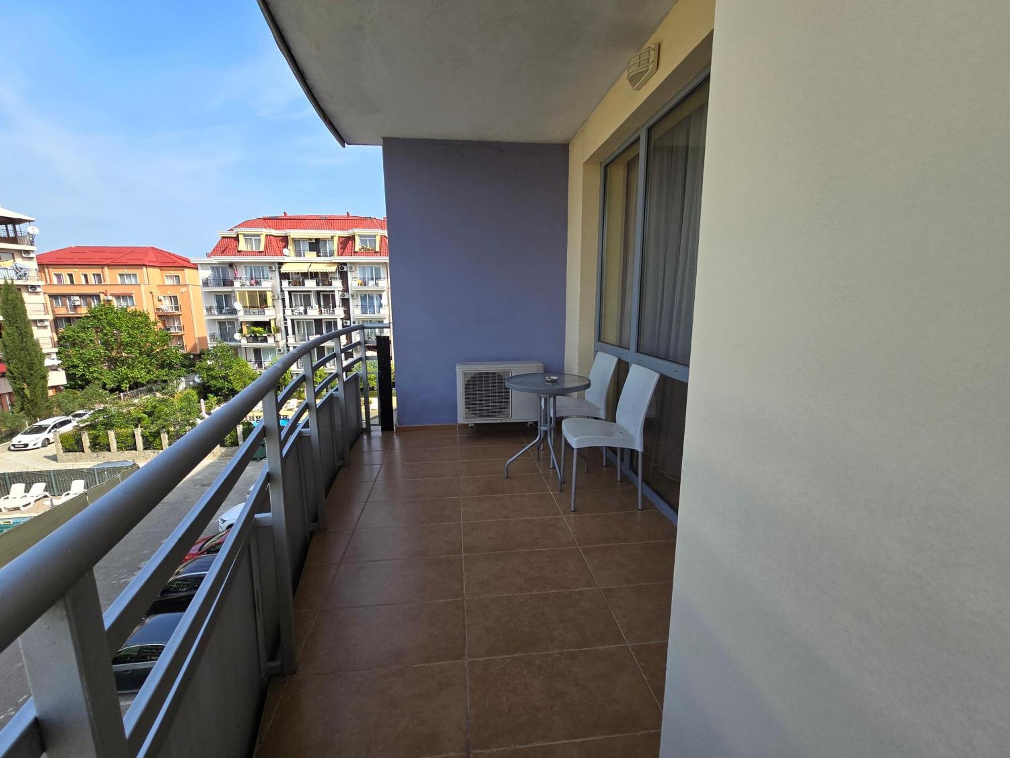 Apartment In Central Plaza Sunny Beach Buitenkant foto