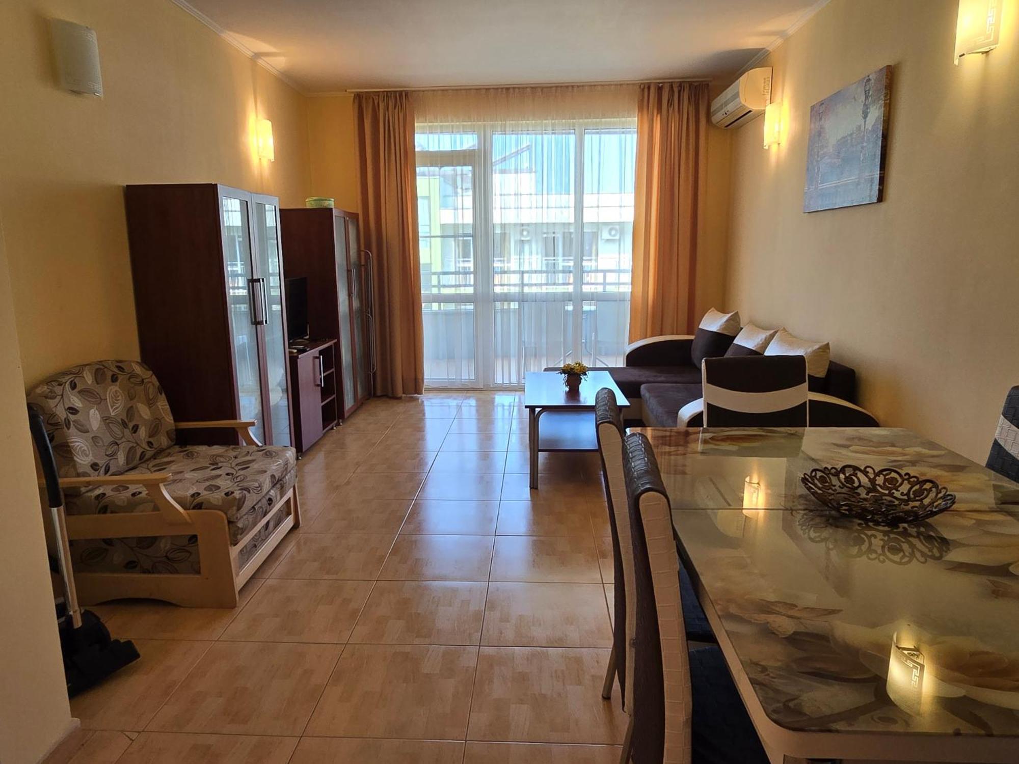 Apartment In Central Plaza Sunny Beach Buitenkant foto